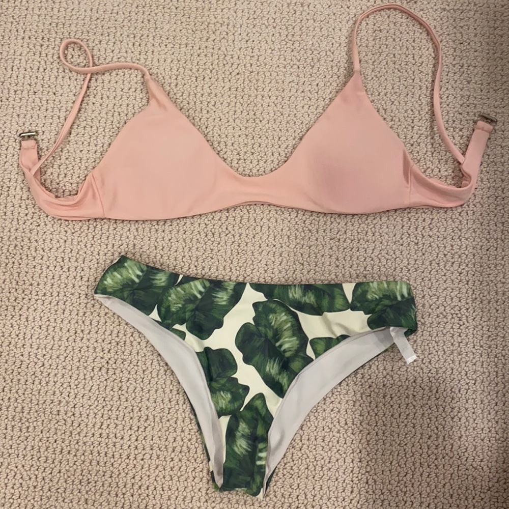 Bathing suit